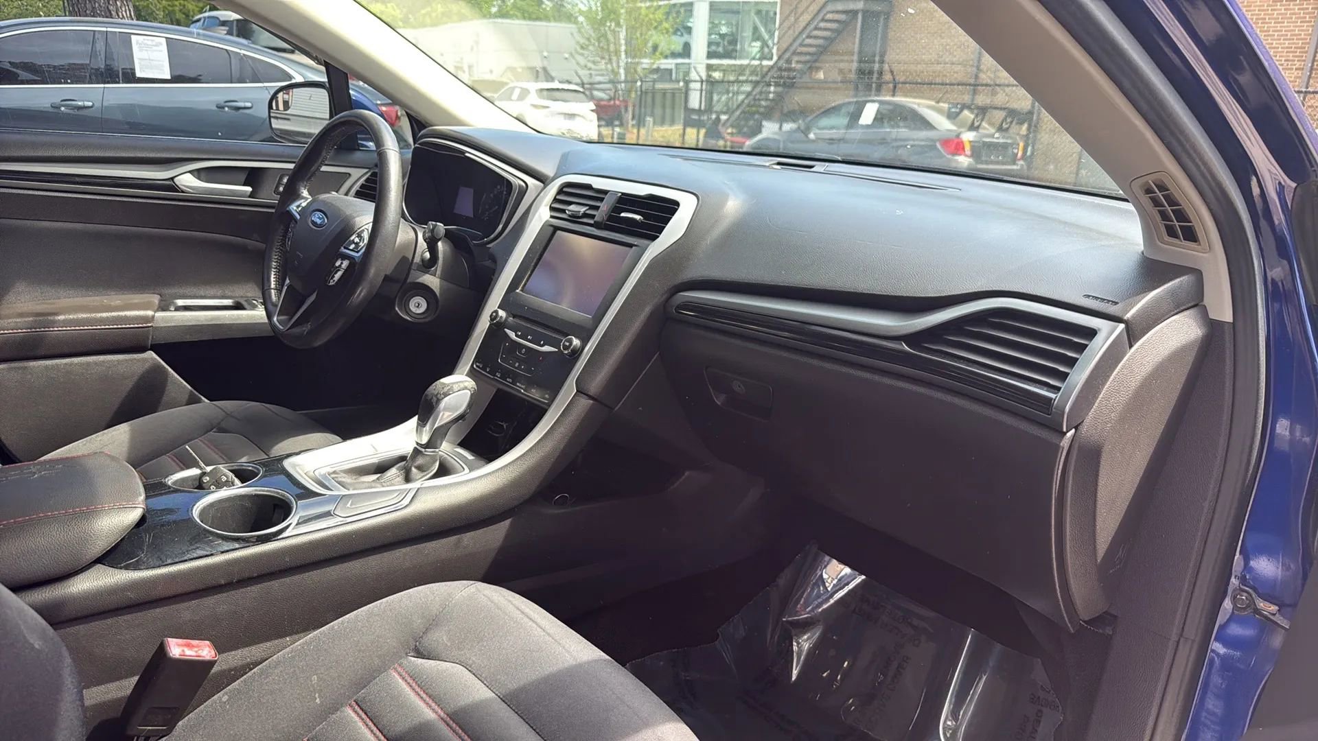 Used 2013 Ford Fusion SE FWD image 21