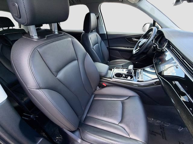 Used 2023 Audi Q7 3.0T Premium Plus w/ Premium Plus Package AWD/4WD image 14