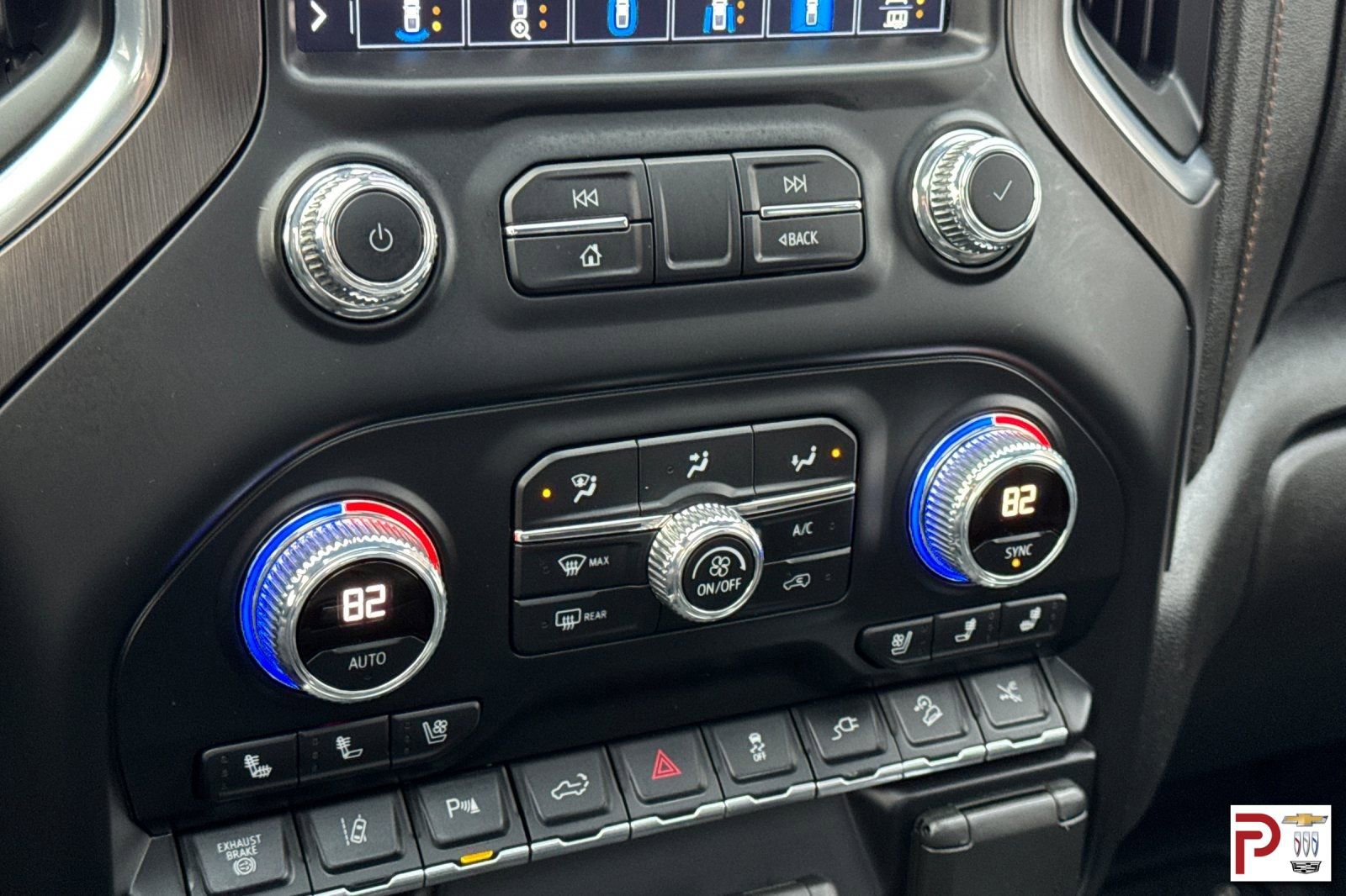 Used 2022 GMC Sierra 2500 AT4 w/ AT4 Premium Plus Package image 25