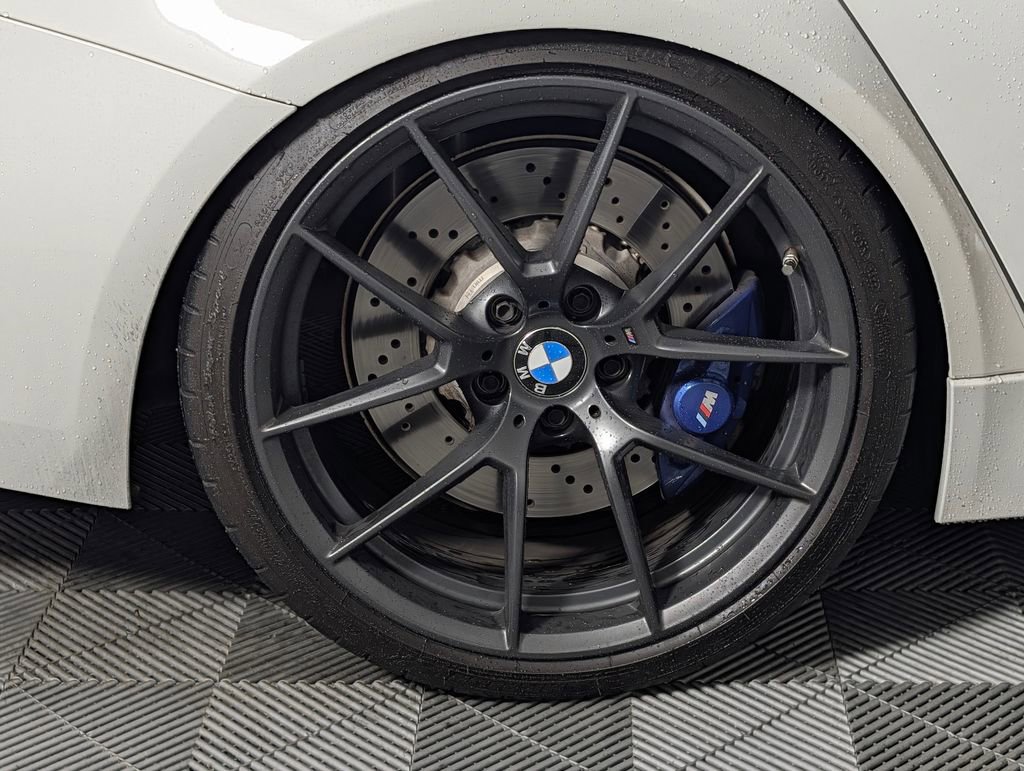 Used 2018 BMW M3 CS w/ Executive Package RWD image 13