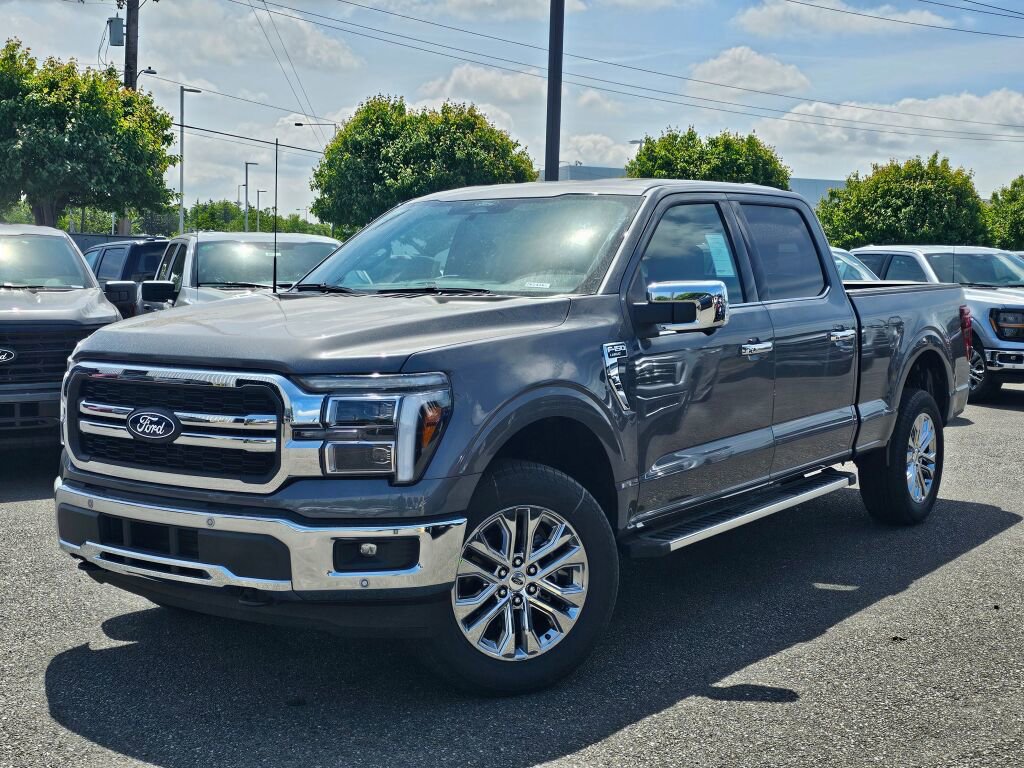 New 2026 Ford F150 Lariat w/ Equipment Group 501A Mid