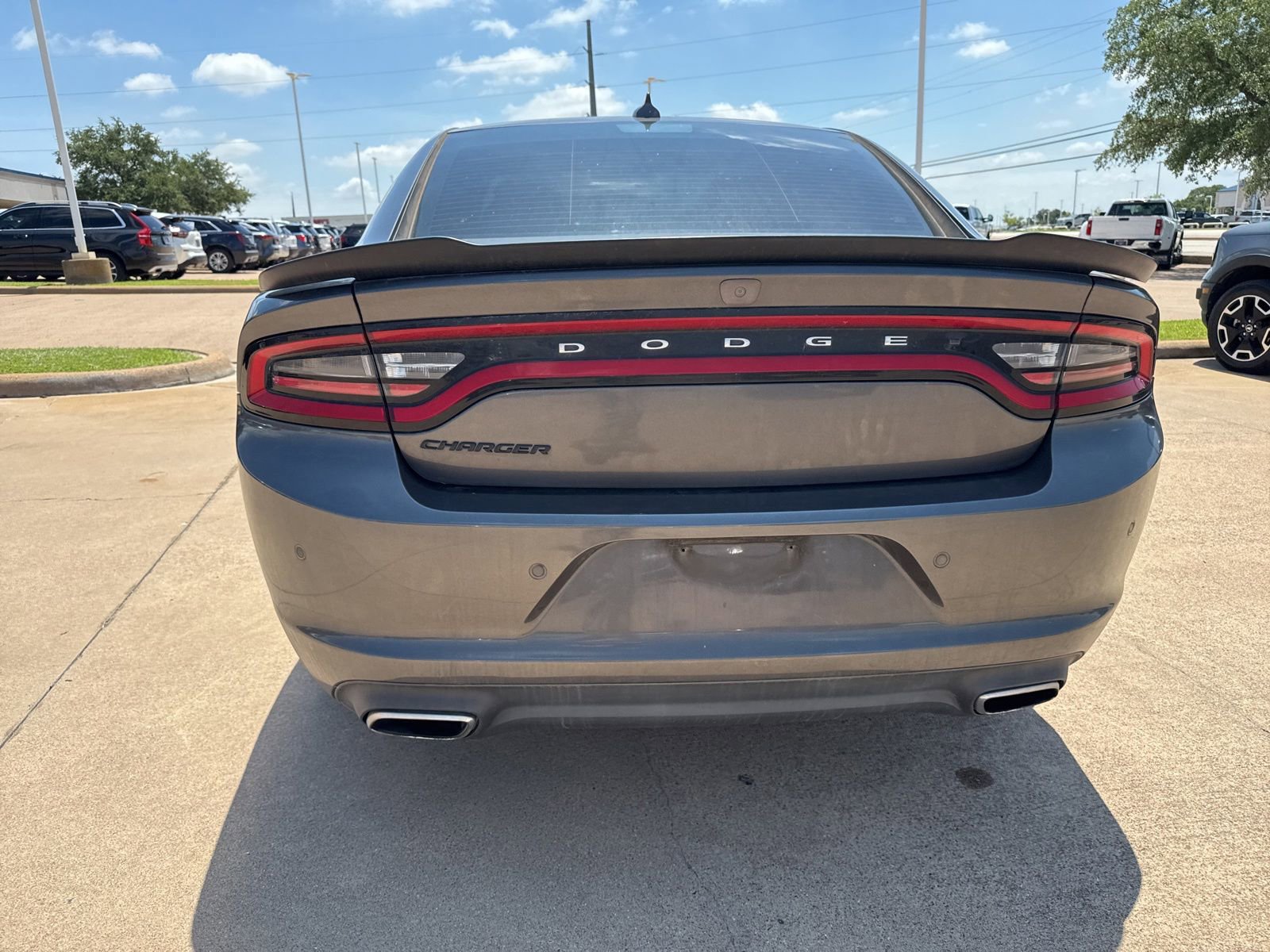 Used 2016 Dodge Charger SXT w/ Plus Group RWD image 6