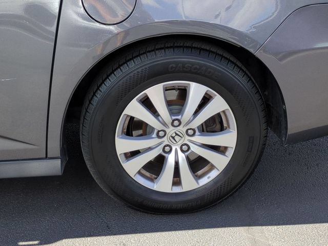 Used 2017 Honda Odyssey SE image 12