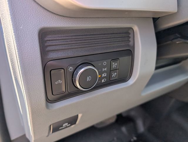 New 2026 Ford F550 4x4 Regular Cab Super Duty image 14