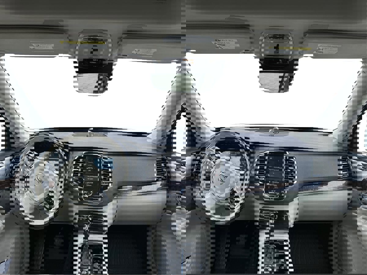 Used 2016 Volvo XC90 T6 Momentum w/ Momentum Plus Package image 42