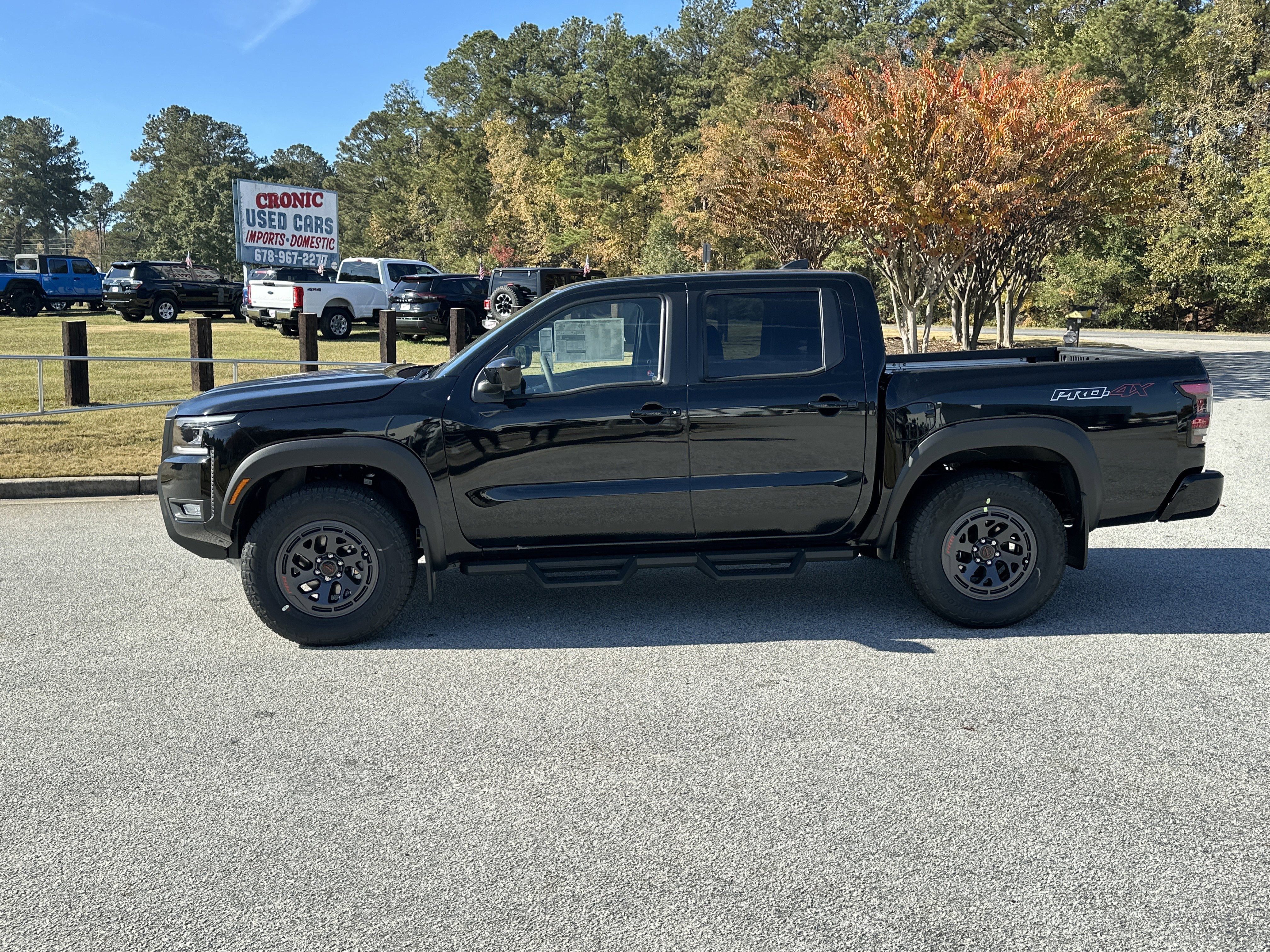 New 2026 Nissan Frontier PRO-4X w/ Pro-4x Convenience Package image 8