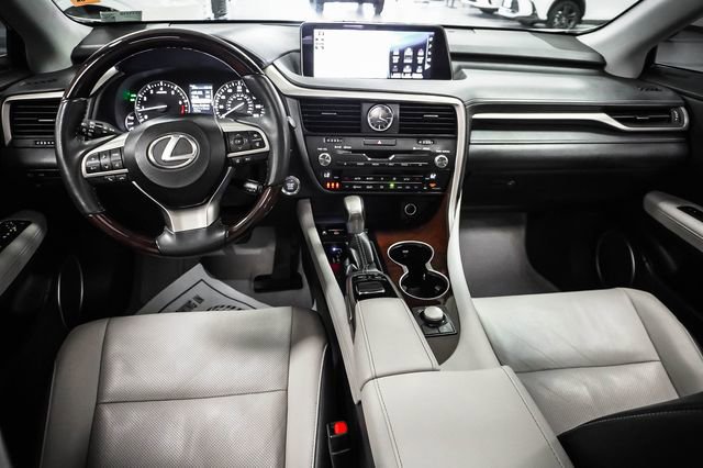 Used 2017 Lexus RX 350 FWD w/ Premium Package image 18