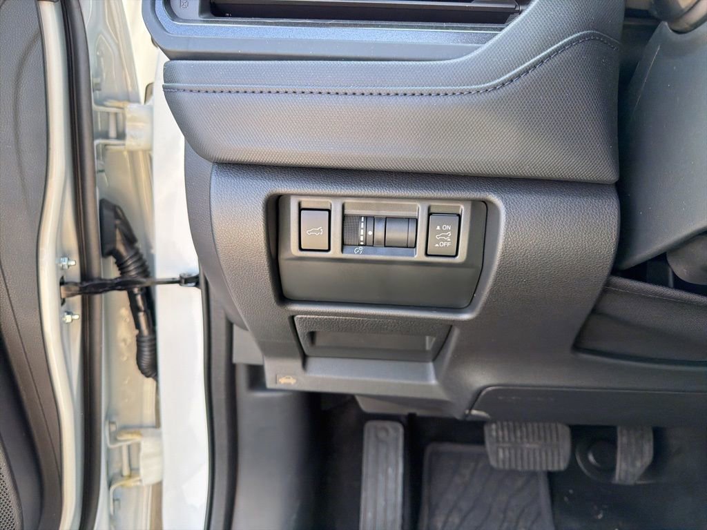 Certified 2026 Subaru Forester Premium image 27