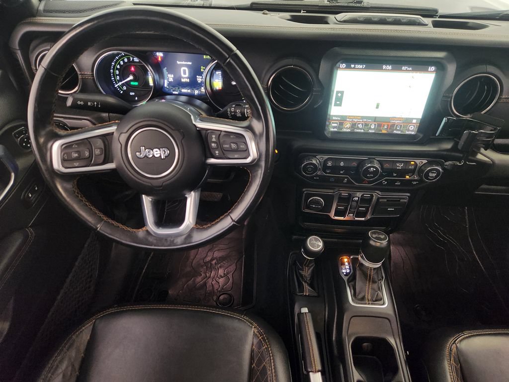 Used 2021 Jeep Wrangler Unlimited Sahara AWD/4WD image 27