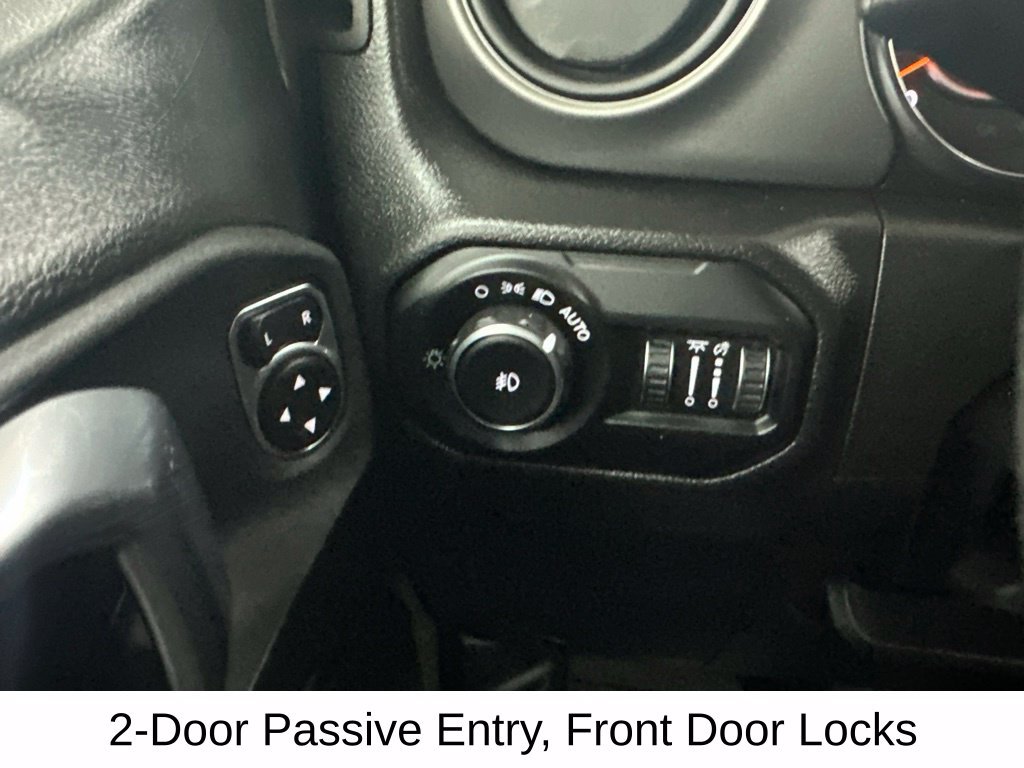 Used 2022 Jeep Wrangler Unlimited Sport AWD/4WD image 39