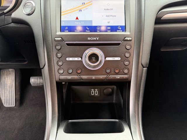 Used 2019 Ford Fusion Titanium image 17
