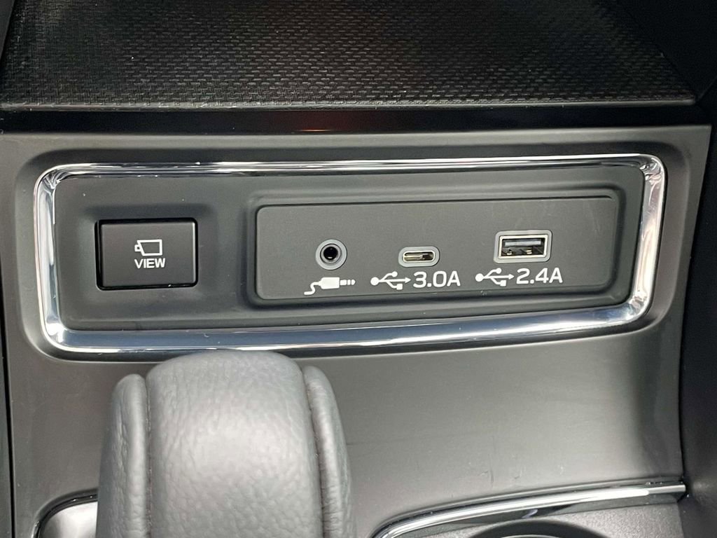 Used 2025 Subaru Ascent Bronze Edition w/ Onyx Package image 25