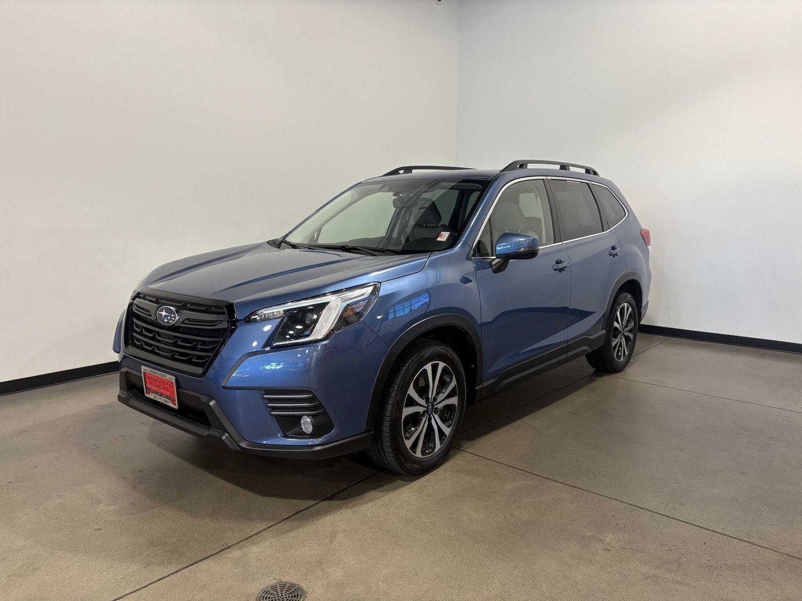 Used 2023 Subaru Forester Limited AWD/4WD image 7