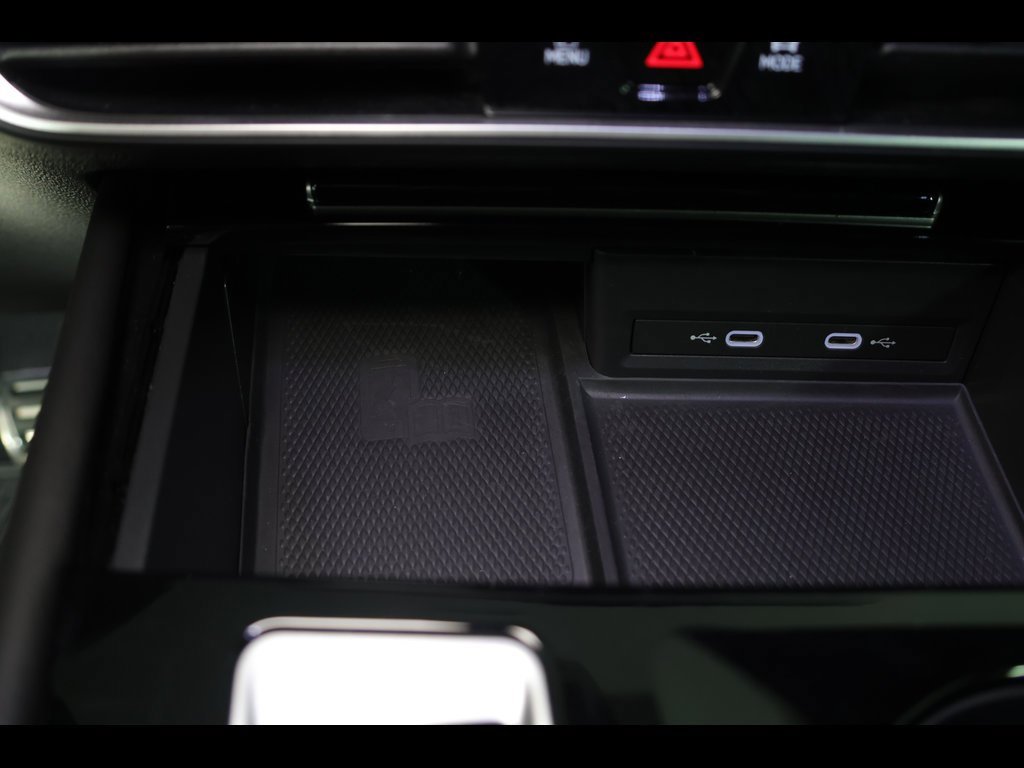 Used 2024 Volkswagen Atlas Cross Sport SEL Premium R-Line image 14