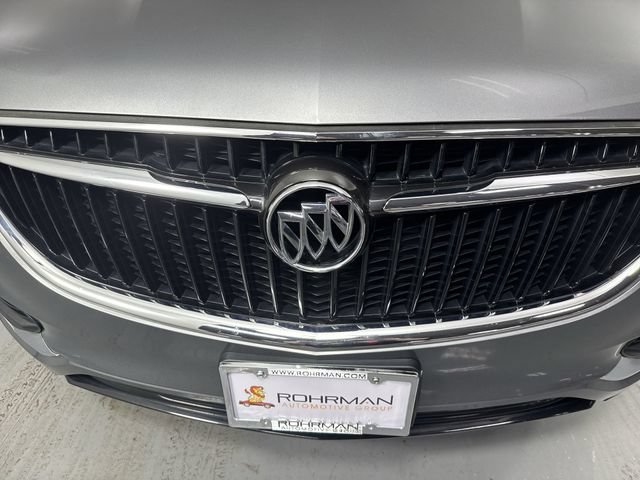 Used 2018 Buick Enclave Essence AWD/4WD image 28