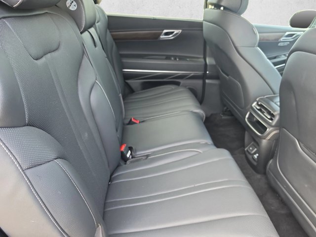 Used 2021 Genesis GV80 3.5T AWD/4WD image 16