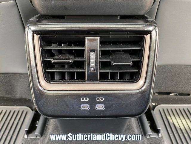 Used 2025 Toyota Crown Platinum AWD/4WD image 43