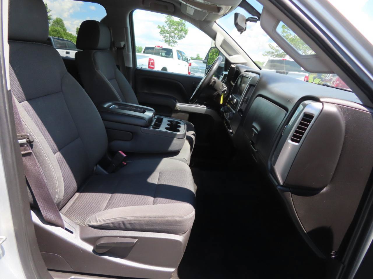 Used 2015 Chevrolet Silverado 2500 LT AWD/4WD image 49