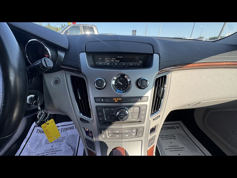 Used 2011 Cadillac CTS Luxury AWD/4WD image 11