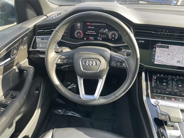 Used 2023 Audi Q8 Prestige w/ Prestige Package image 10