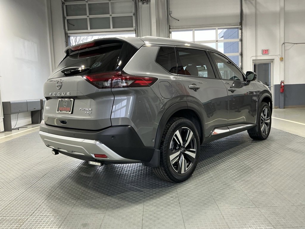 Used 2023 Nissan Rogue Platinum w/ Platinum Premium Package image 41