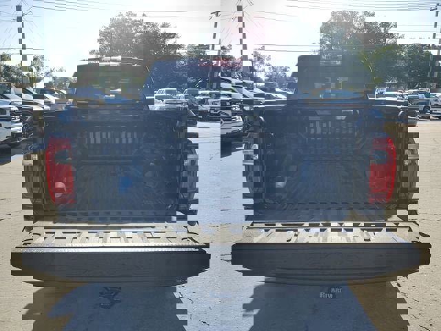 New 2026 GMC Canyon AT4 AWD/4WD image 9