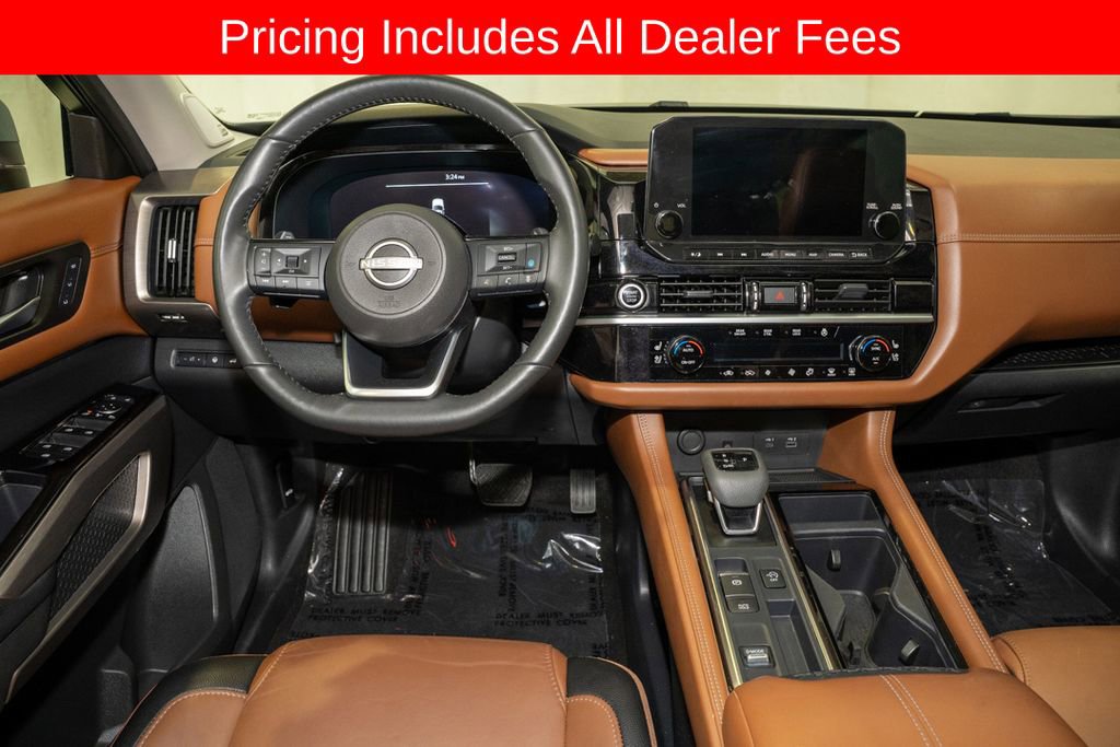 Certified 2023 Nissan Pathfinder Platinum FWD image 7