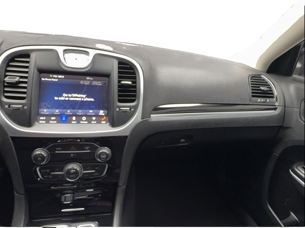 Used 2023 Chrysler 300 Touring w/ Sport Appearance Package RWD image 44