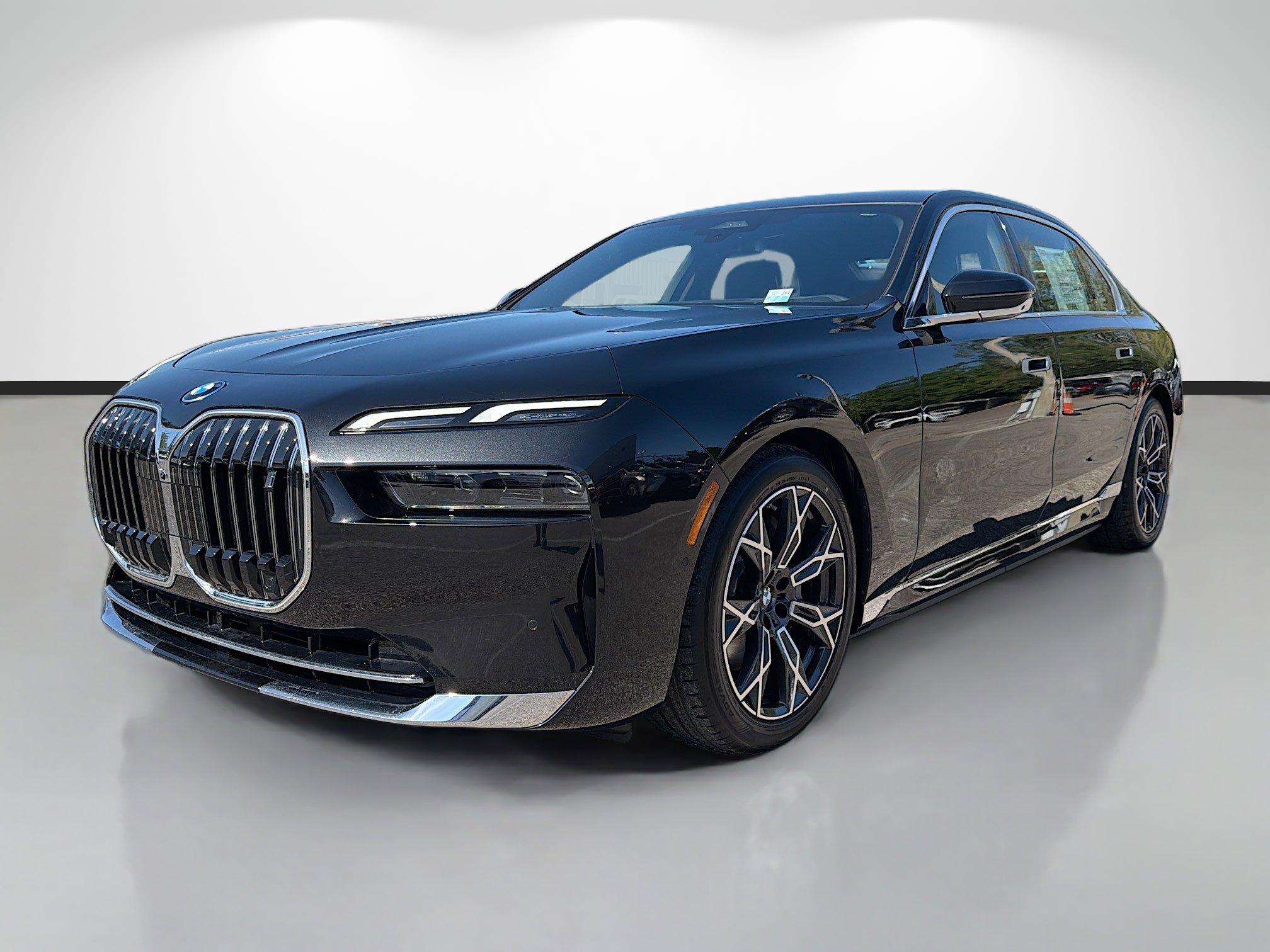 New 2026 BMW i7 eDrive50 w/ Premium Package RWD image 7