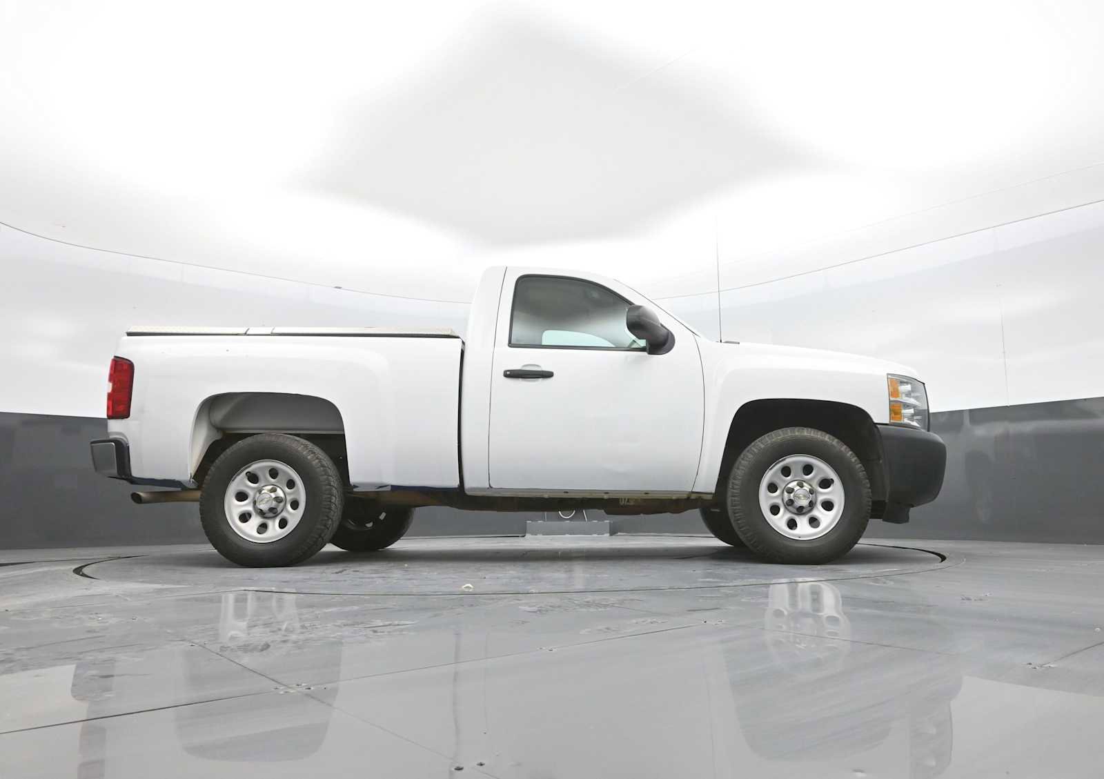 Used 2013 Chevrolet Silverado 1500 W/T RWD image 32