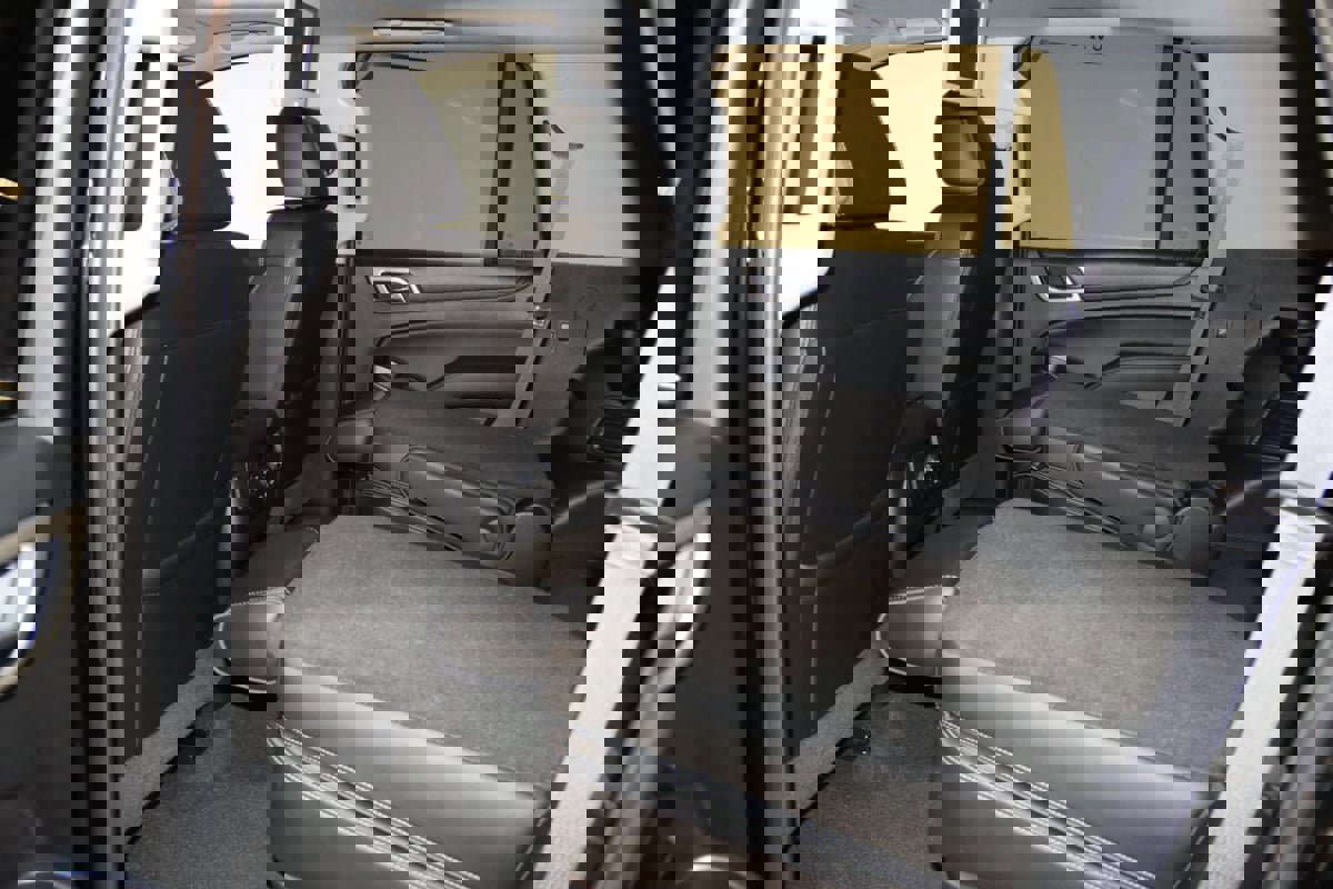 Used 2017 GMC Yukon Denali w/ Open Road Package image 59