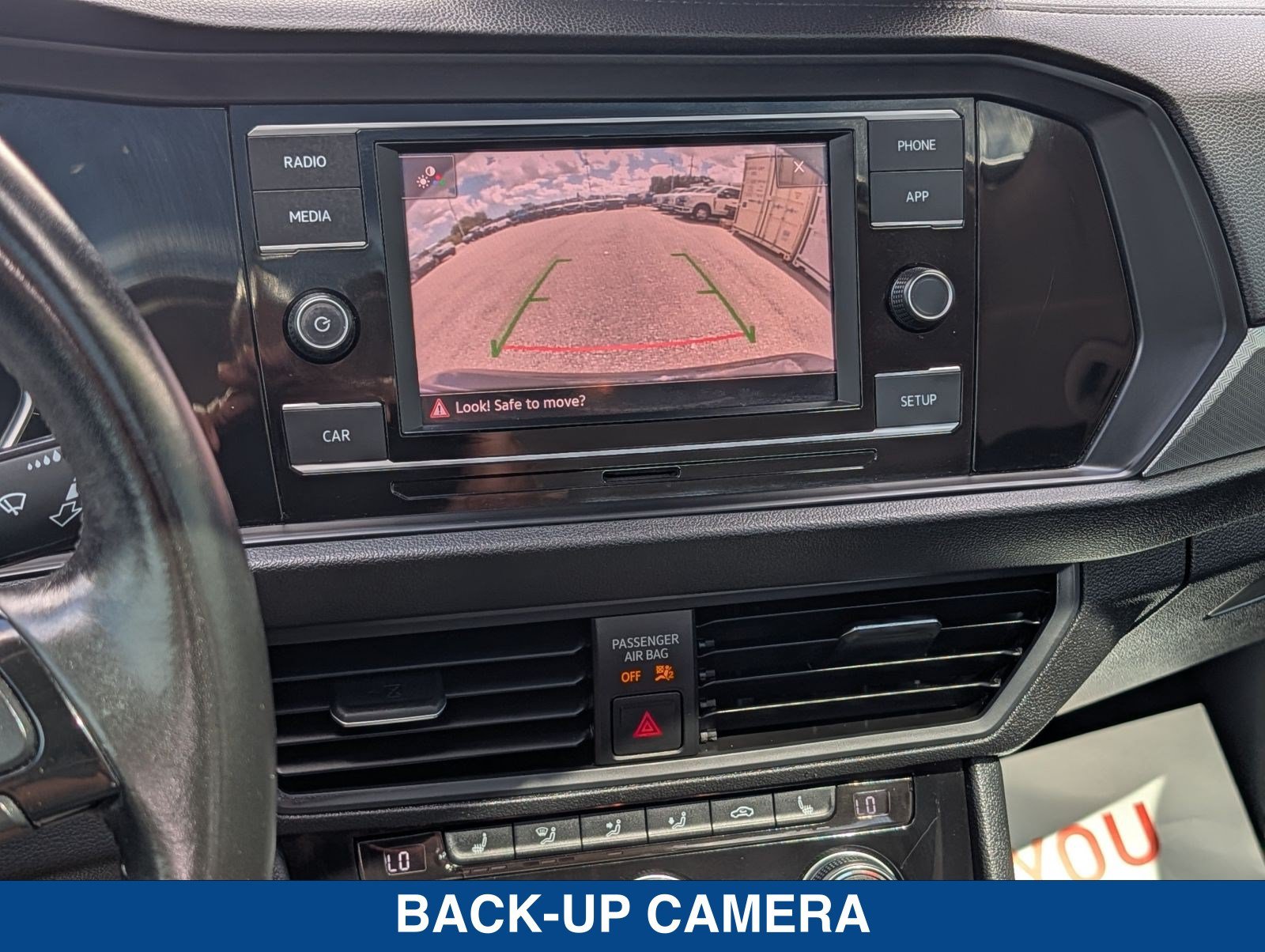 Used 2019 Volkswagen Jetta SE FWD image 29