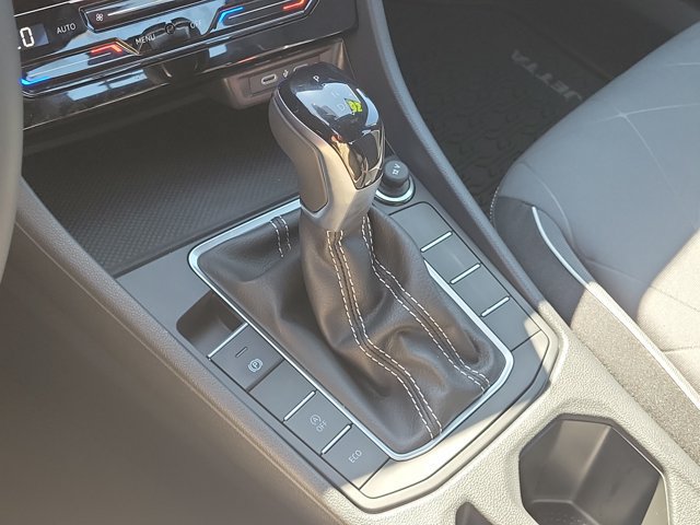 Certified 2026 Volkswagen Jetta Sport FWD image 22