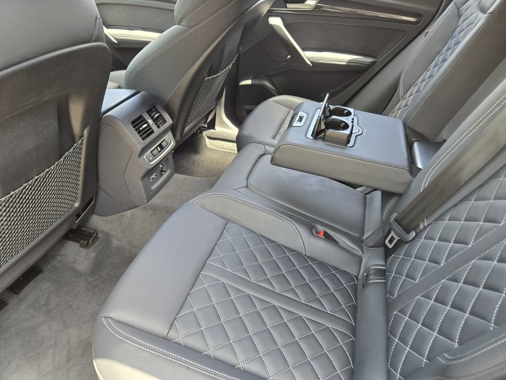 Certified 2024 Audi SQ5 Prestige w/ Prestige Package AWD/4WD image 40