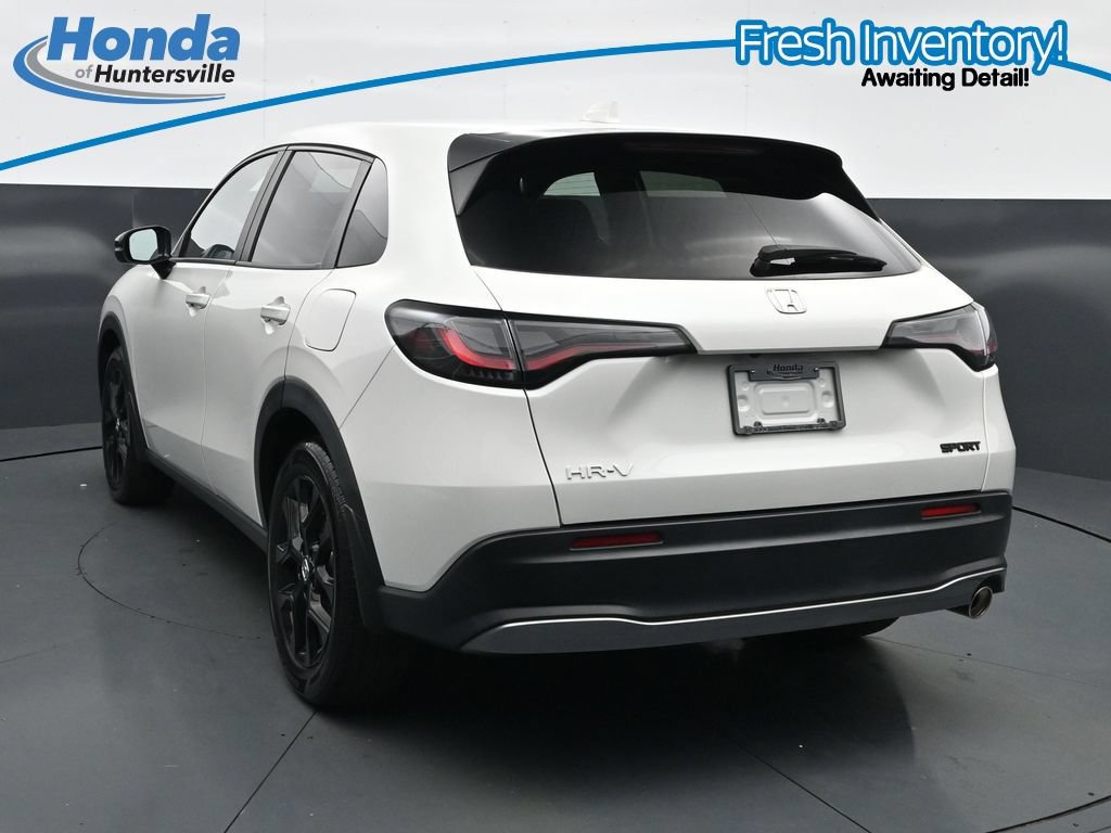 Used 2024 Honda HR-V Sport image 8