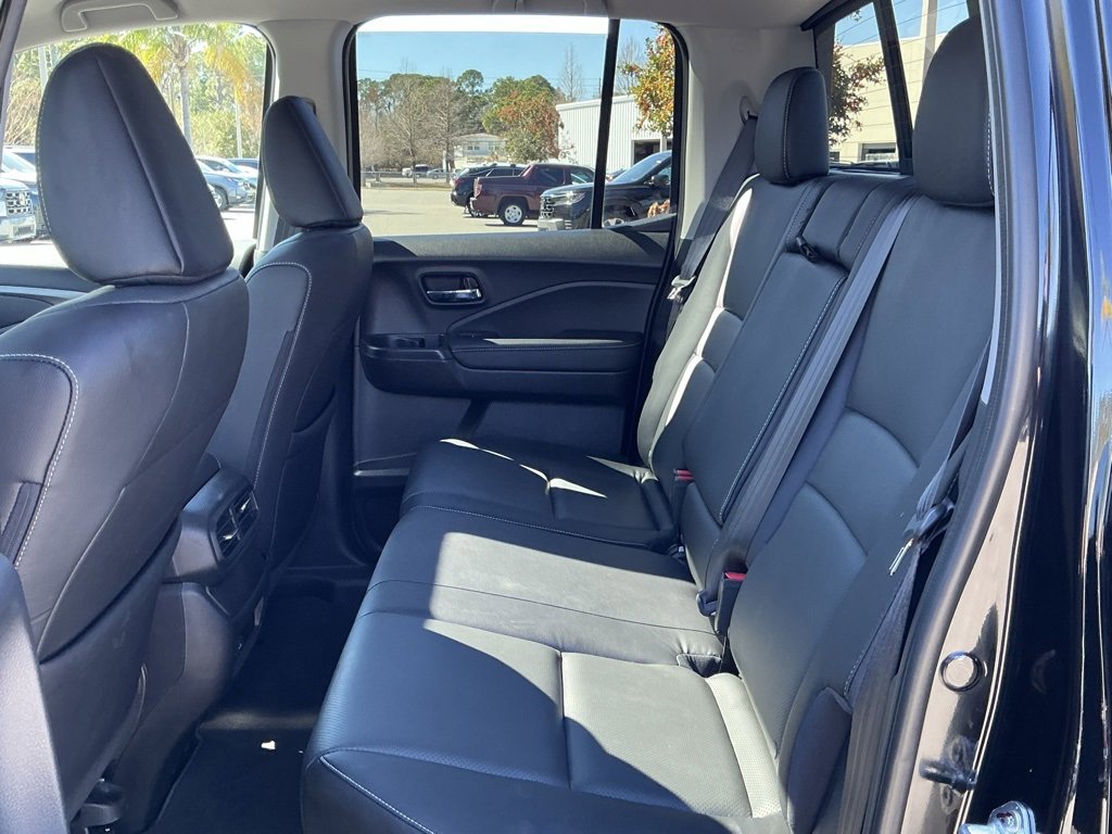Certified 2025 Honda Ridgeline RTL image 26