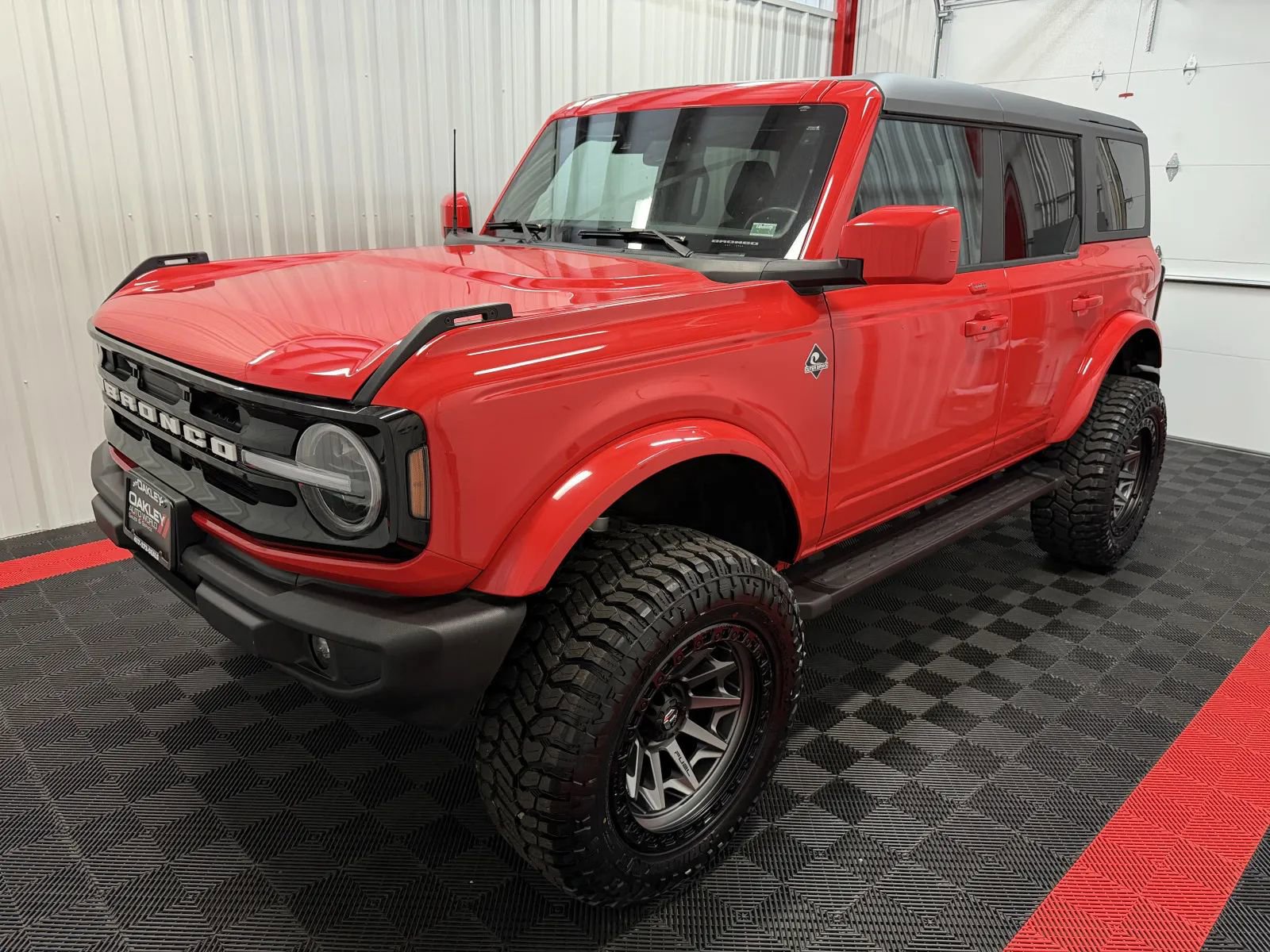 Used 2023 Ford Bronco Outer Banks AWD/4WD image 5