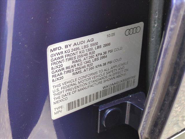 Used 2025 Audi Q5 Premium Plus w/ Premium Plus AWD/4WD image 29