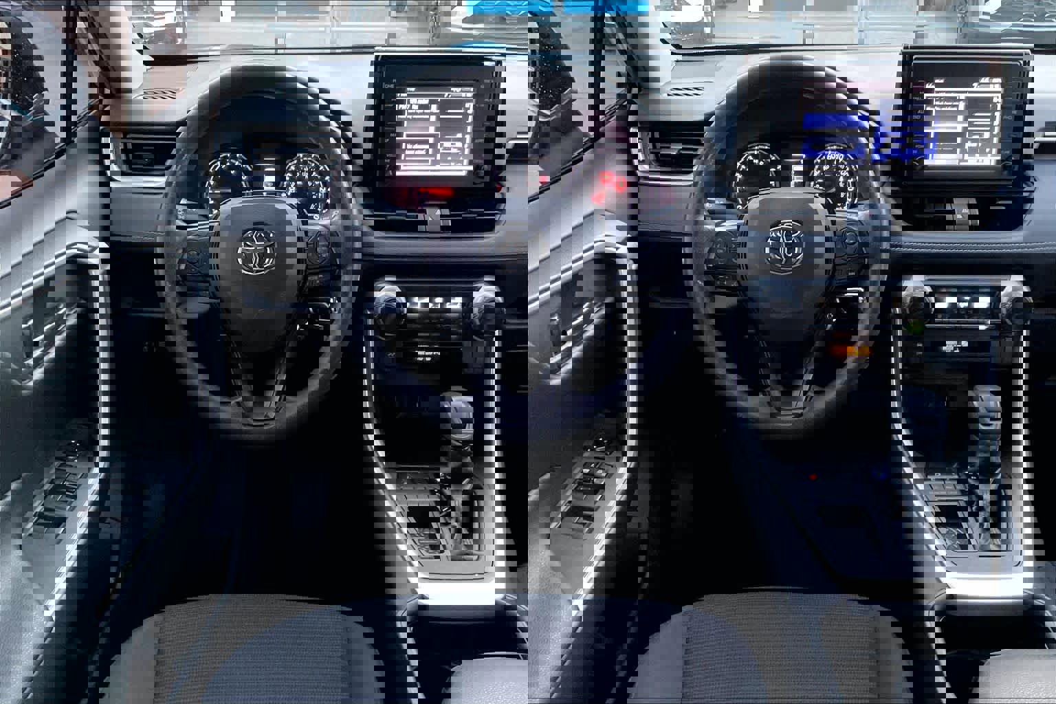 Used 2019 Toyota RAV4 LE image 7