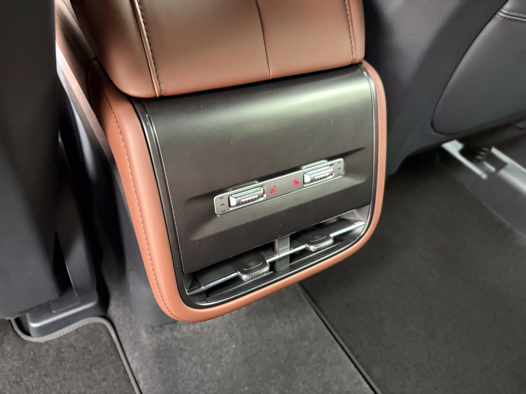 New 2026 Lincoln Nautilus Reserve w/ Jet Appearance Package AWD/4WD image 53