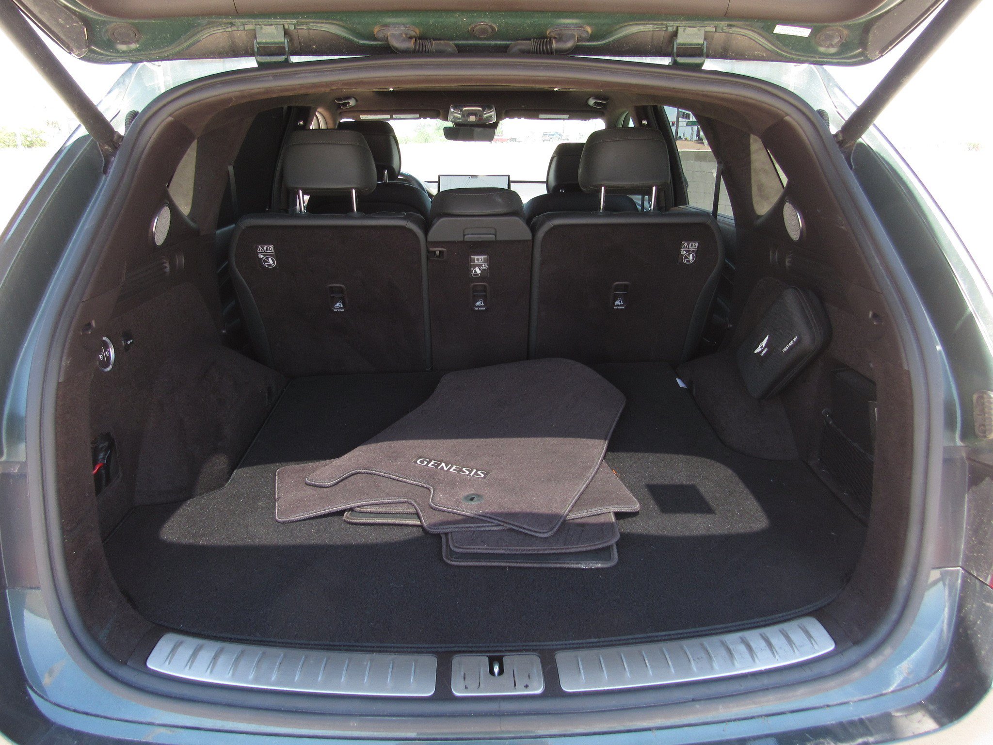 Used 2023 Genesis GV80 3.5T w/ Prestige Package AWD/4WD image 9