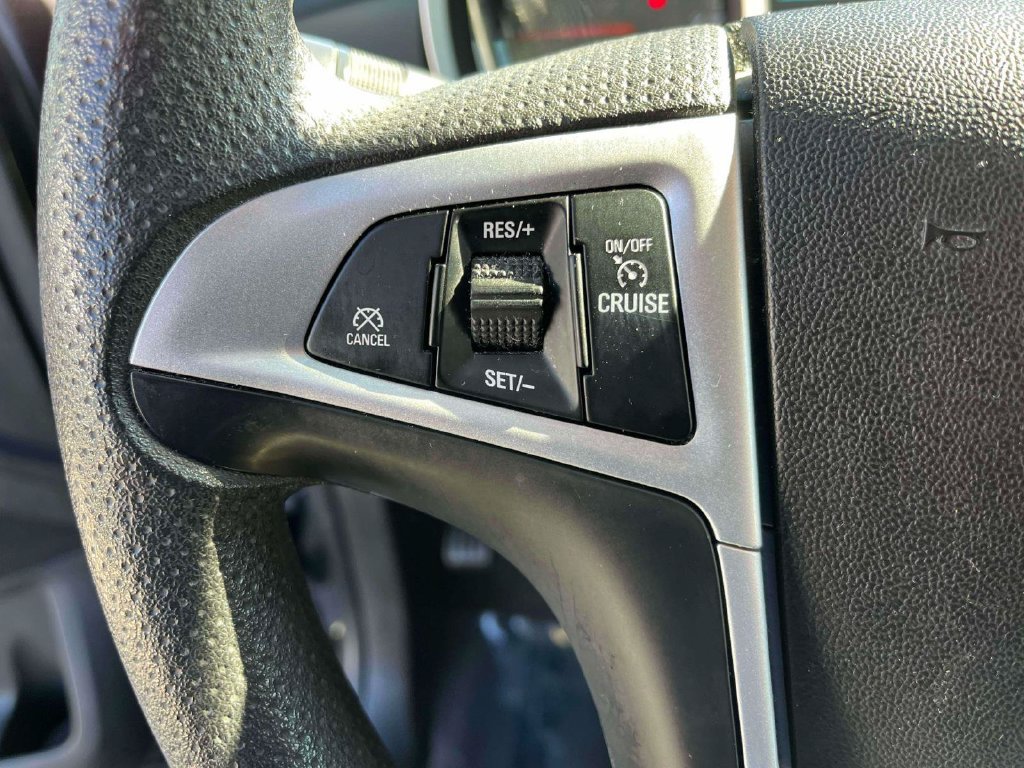 Used 2016 Chevrolet Equinox LT FWD image 22