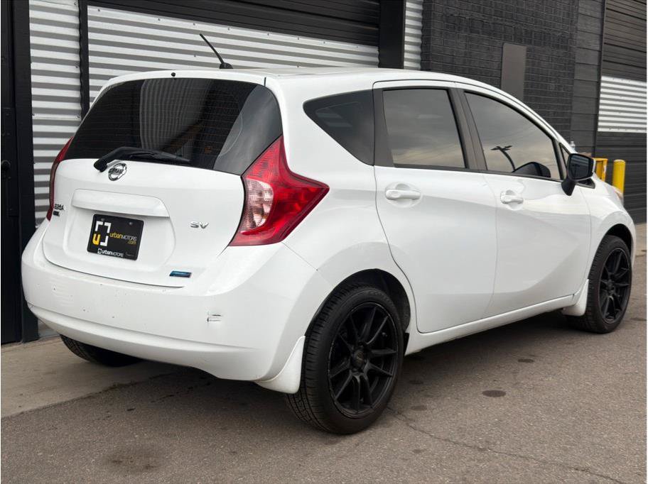 Used 2015 Nissan Versa Note SV FWD image 3