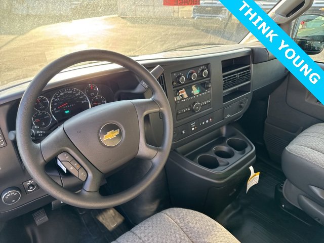 New 2025 Chevrolet Express 2500 w/ Enhanced Convenience Package image 12