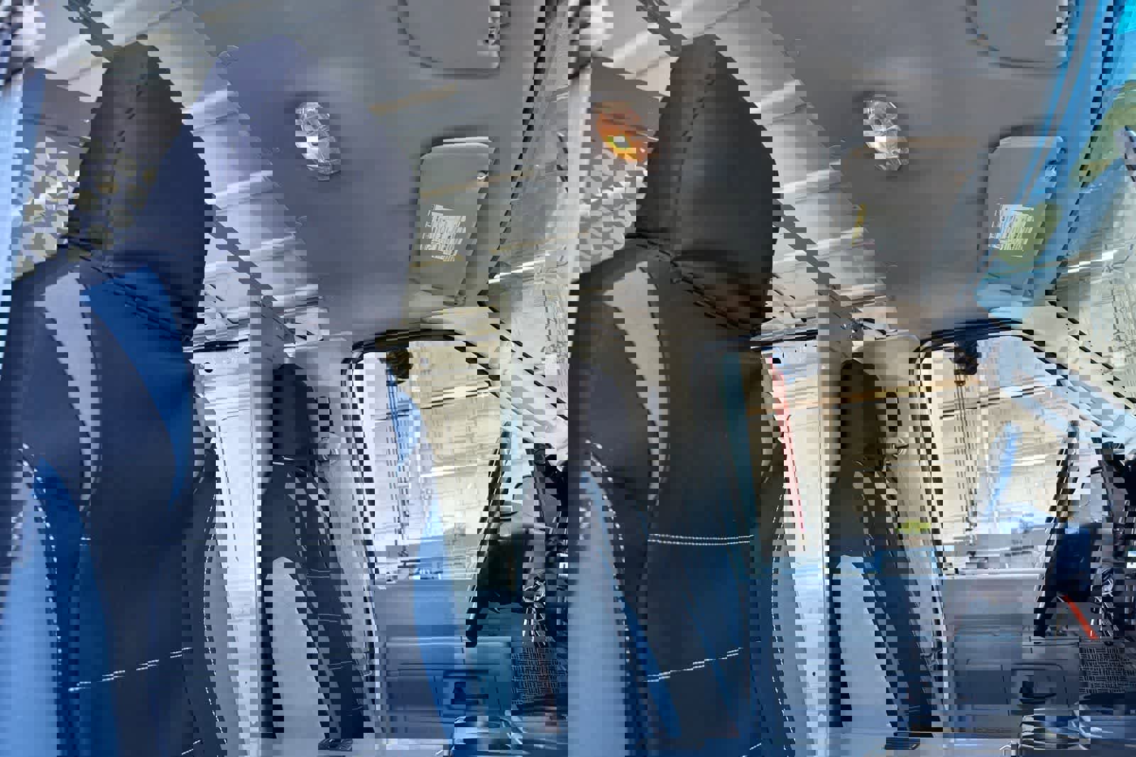 Used 2014 Ford E-250 and Econoline 250 w/ Power Group image 18