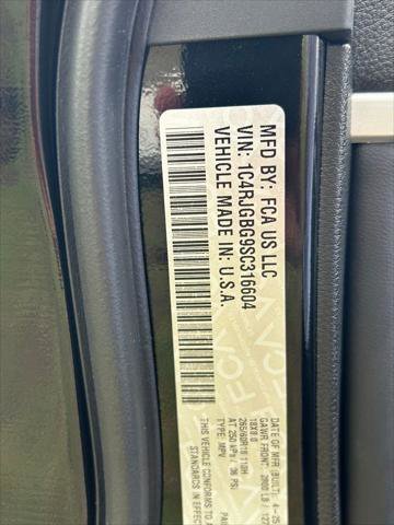 Certified 2025 Jeep Grand Cherokee Limited w/ MOPAR Finishing Package image 56