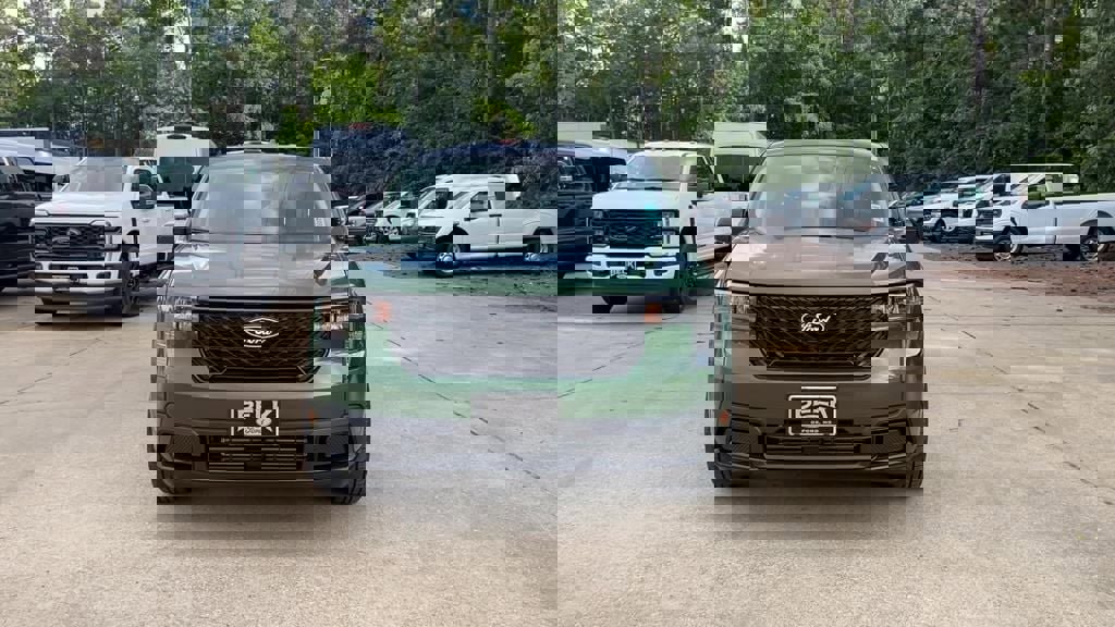 New 2025 Ford Maverick XLT w/ Black Appearance Package image 9