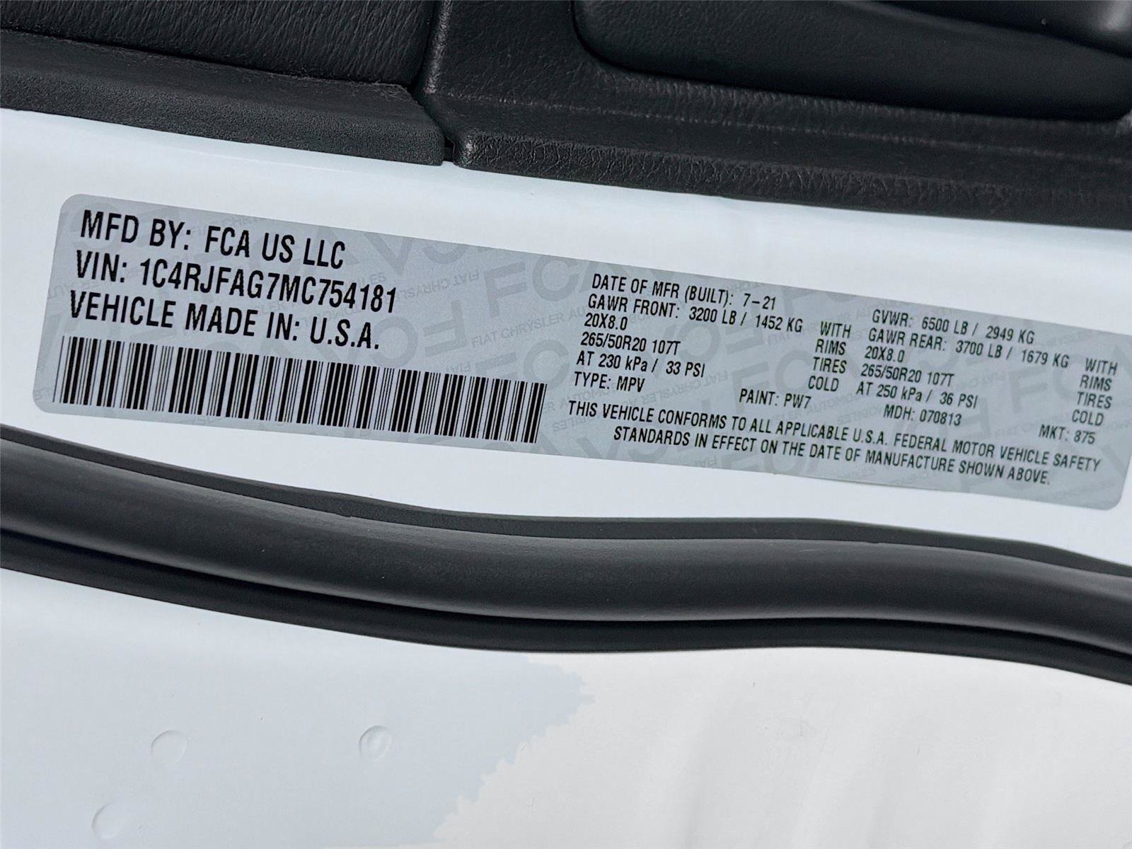 Used 2021 Jeep Grand Cherokee Laredo X AWD/4WD image 40