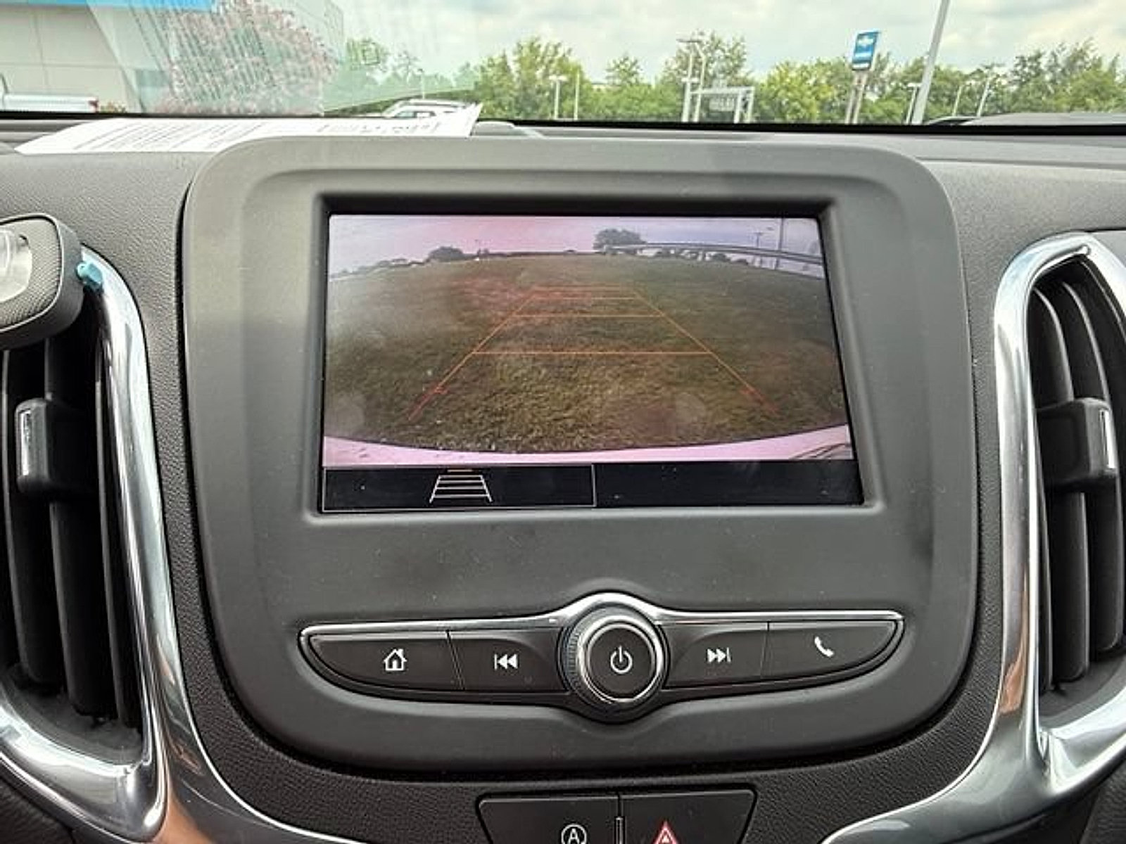 Used 2024 Chevrolet Equinox LT w/ LPO, Floor Liner Package AWD/4WD image 13