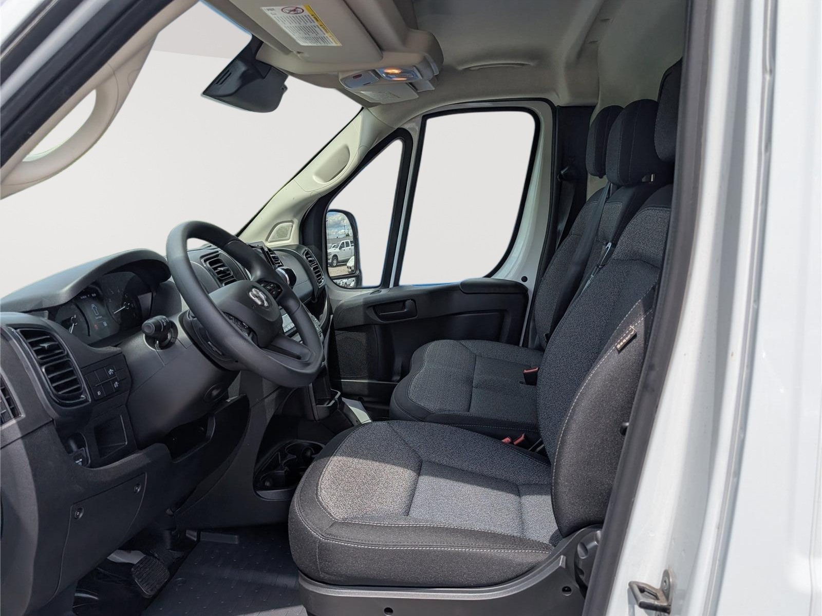 New 2026 RAM ProMaster 1500 w/ Convenience Group FWD image 9